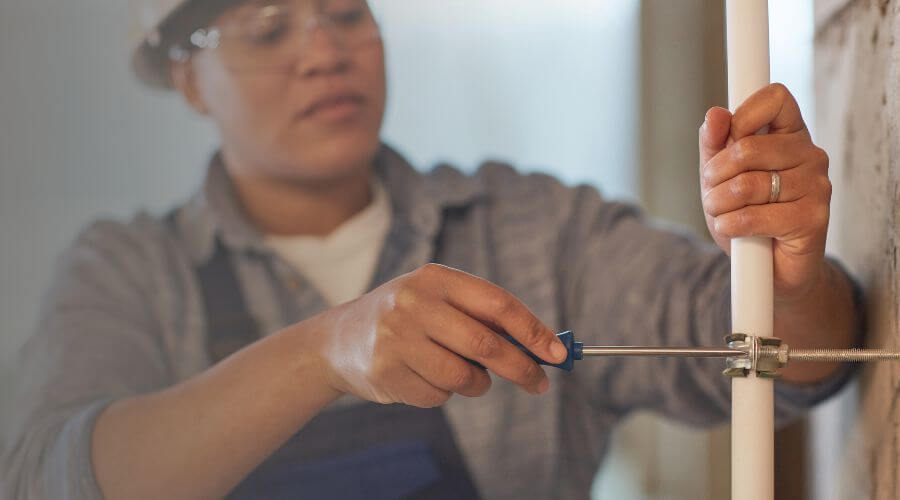 Expert burst pipe repair services in Weed, NM